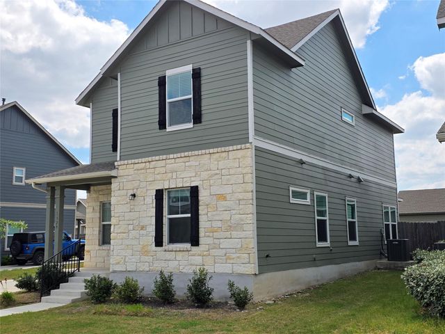 1329 Weatherford LN, Leander, TX 78641