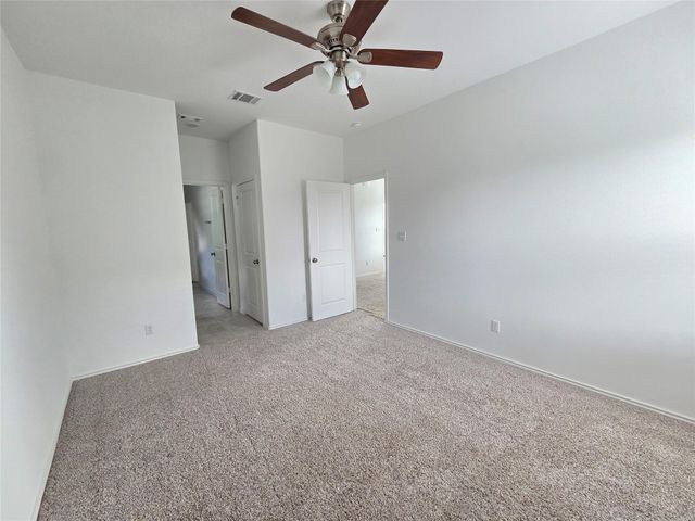 1329 Weatherford LN, Leander, TX 78641