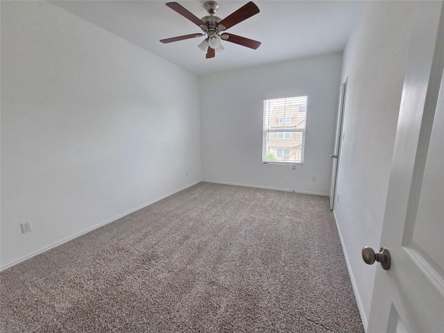 1329 Weatherford LN, Leander, TX 78641