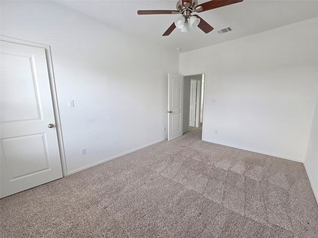 1329 Weatherford LN, Leander, TX 78641