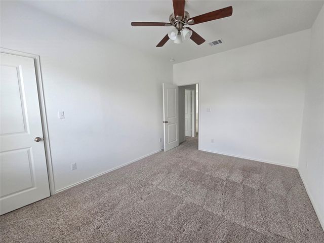 1329 Weatherford LN, Leander, TX 78641