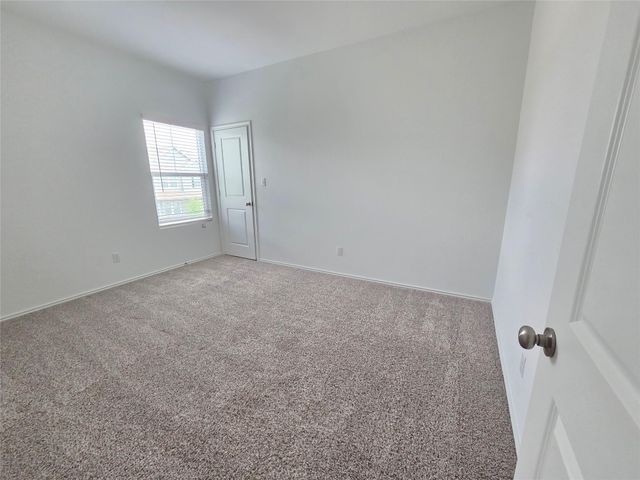 1329 Weatherford LN, Leander, TX 78641