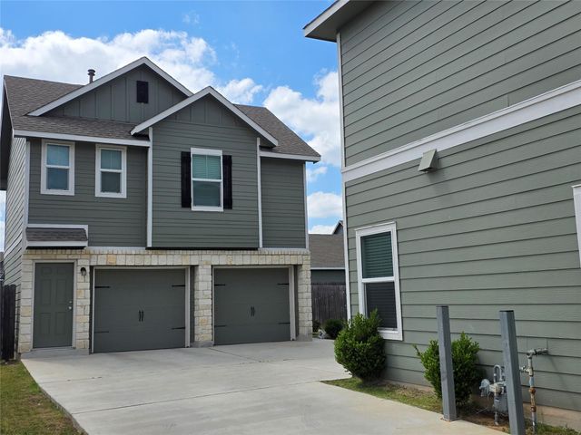 1329 Weatherford LN, Leander, TX 78641