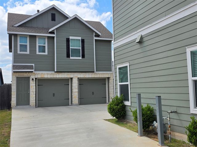 1329 Weatherford LN, Leander, TX 78641