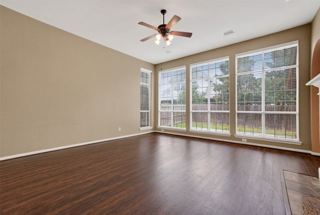 6421 Fieldcrest Lane, Sachse, TX 75048