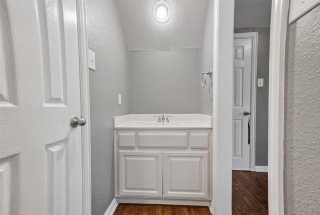 6421 Fieldcrest Lane, Sachse, TX 75048