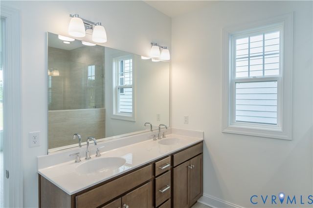 16819 Creek Parke Dr, Moseley, VA 23120