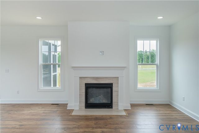 16819 Creek Parke Dr, Moseley, VA 23120