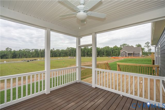 16819 Creek Parke Dr, Moseley, VA 23120