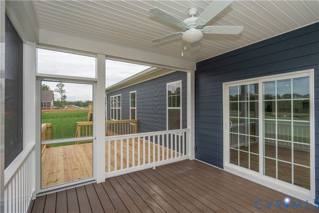 16819 Creek Parke Dr, Moseley, VA 23120