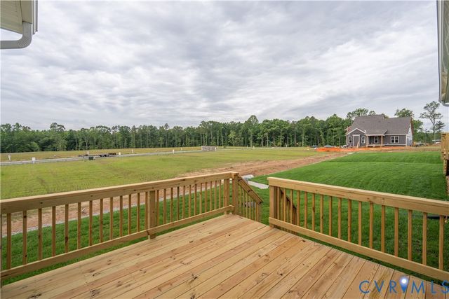 16819 Creek Parke Dr, Moseley, VA 23120