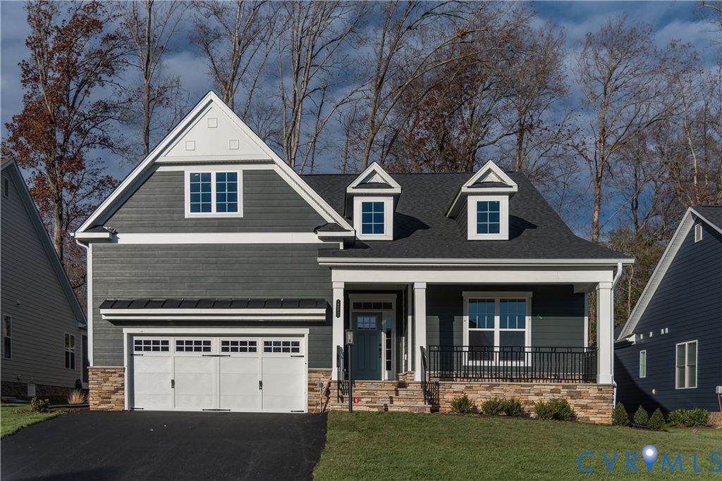 16819 Creek Parke Dr, Moseley, VA 23120