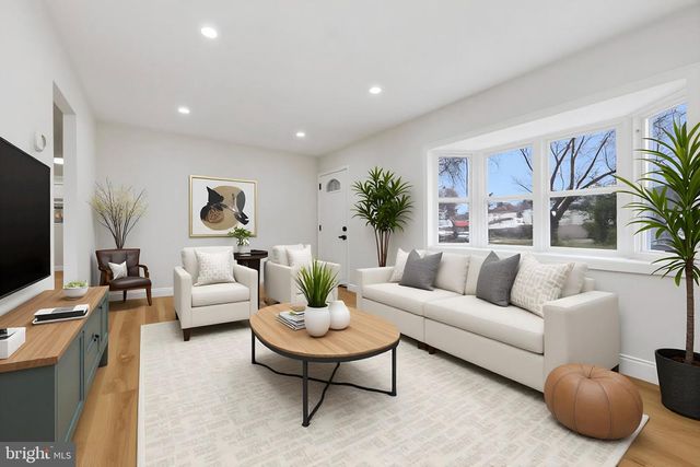 6 RADNOR CT, Willingboro, NJ 08046