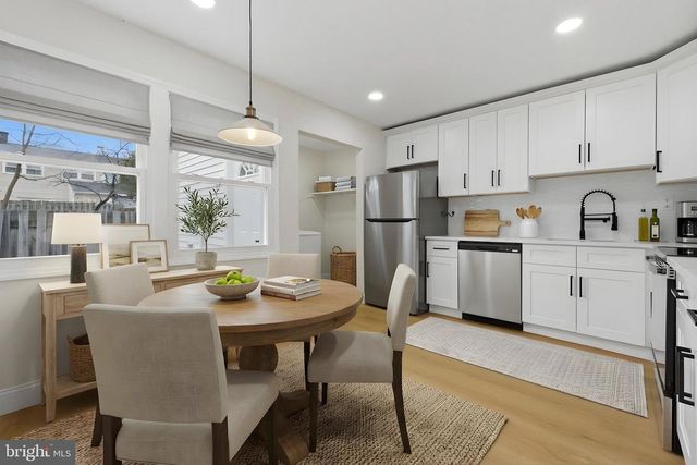 6 RADNOR CT, Willingboro, NJ 08046