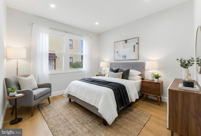 6 RADNOR CT, Willingboro, NJ 08046