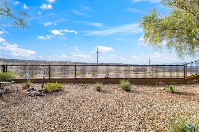 3124 Secret Pass Canyon Drive, Bullhead City, AZ 86429
