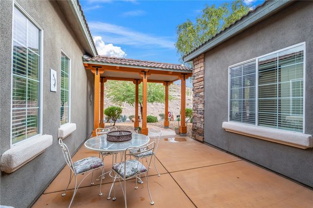 3124 Secret Pass Canyon Drive, Bullhead City, AZ 86429