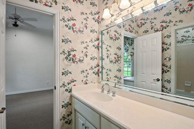 2202 Somerset, Midlothian, TX 76065