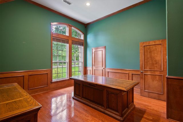 2202 Somerset, Midlothian, TX 76065