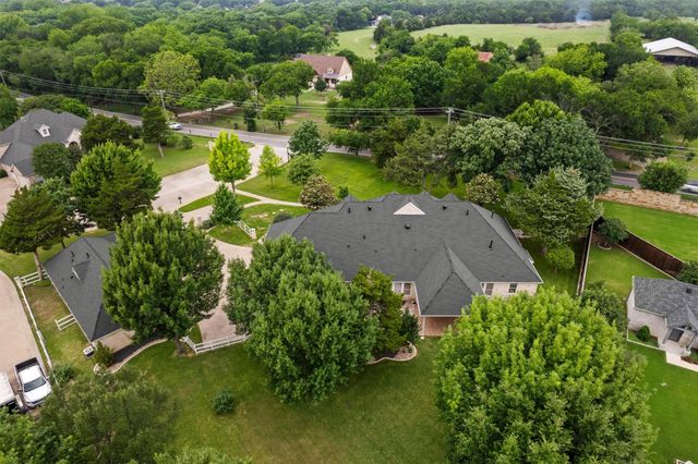 2202 Somerset, Midlothian, TX 76065