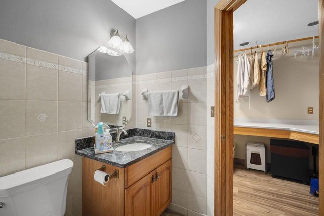 14700 W Fleetwood LANE, New Berlin, WI 53151