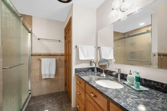 14700 W Fleetwood LANE, New Berlin, WI 53151