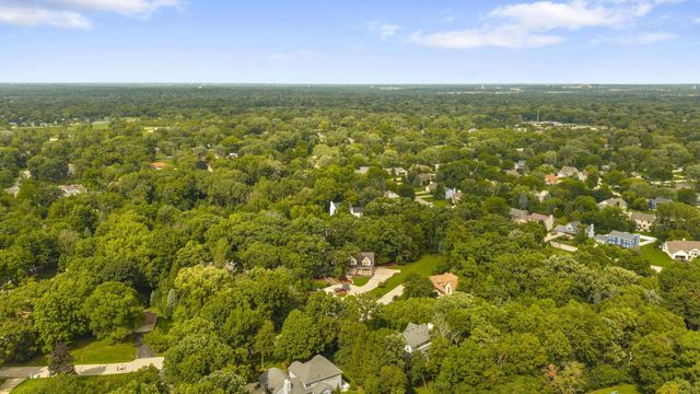 14700 W Fleetwood LANE, New Berlin, WI 53151