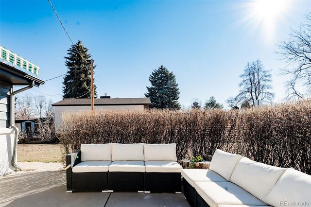6272 S Garfield Drive, Centennial, CO 80121