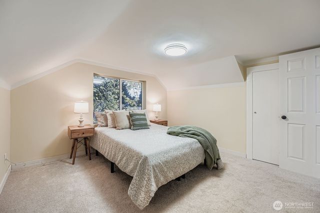 102 N Street NE, Auburn, WA 98002