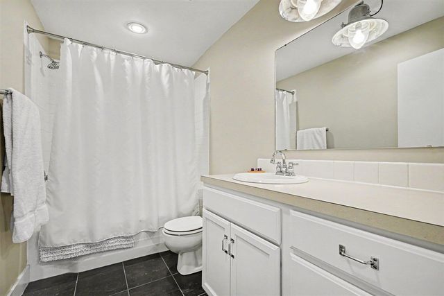 460 92nd Street, Byron Center, MI 49315