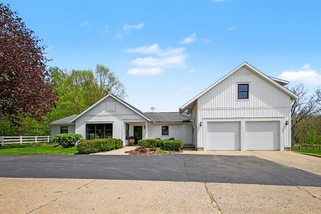 460 92nd Street, Byron Center, MI 49315