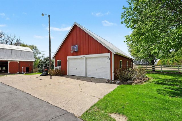 460 92nd Street, Byron Center, MI 49315