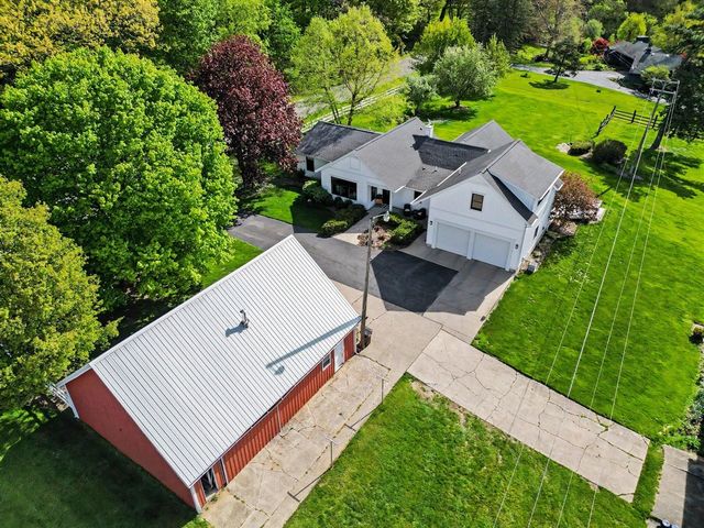 460 92nd Street, Byron Center, MI 49315