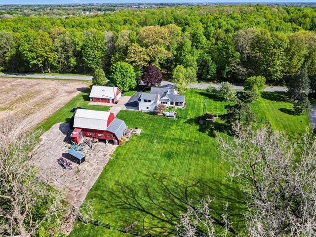 460 92nd Street, Byron Center, MI 49315