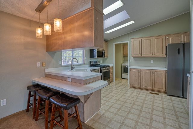 31 HOMESTEAD Road, Edgewood, NM 87015