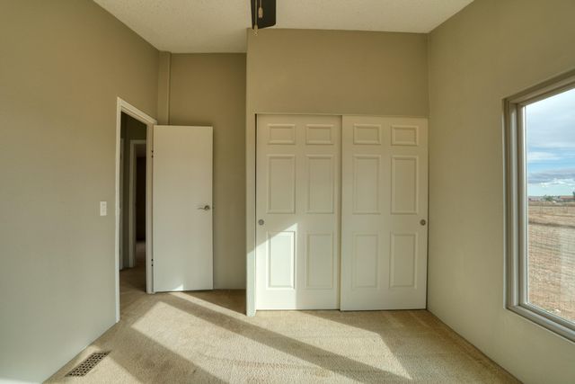 31 HOMESTEAD Road, Edgewood, NM 87015