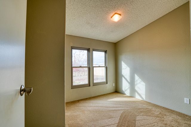 31 HOMESTEAD Road, Edgewood, NM 87015