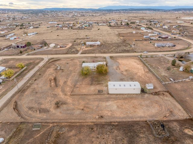 31 HOMESTEAD Road, Edgewood, NM 87015