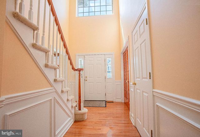 11 COLTS RUN RD, Princeton, NJ 08540