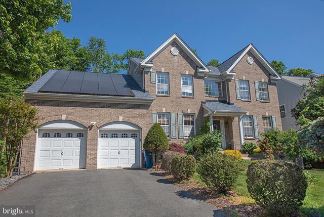 11 COLTS RUN RD, Princeton, NJ 08540