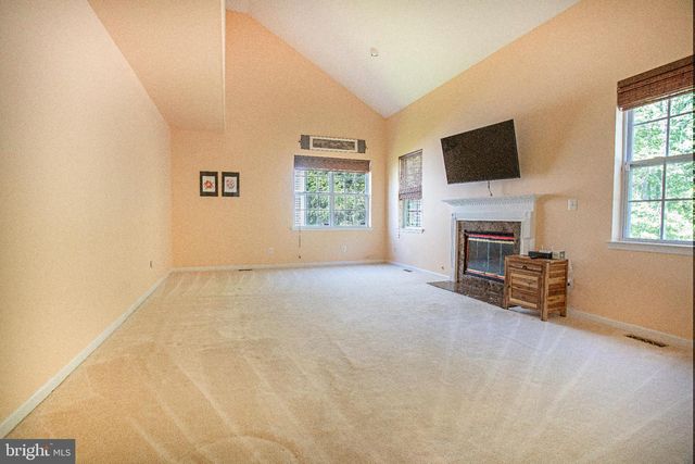 11 COLTS RUN RD, Princeton, NJ 08540