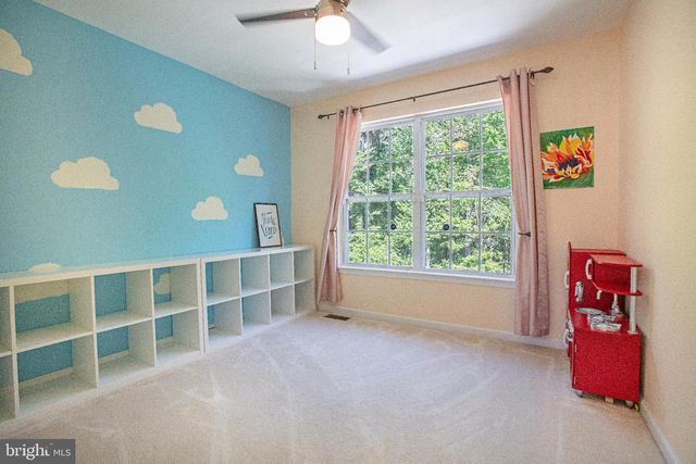 11 COLTS RUN RD, Princeton, NJ 08540