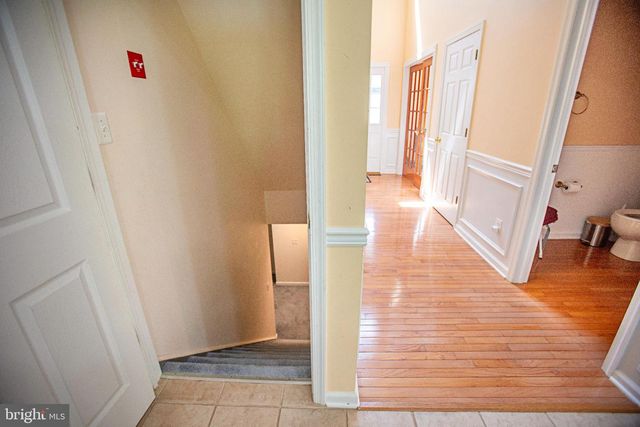 11 COLTS RUN RD, Princeton, NJ 08540