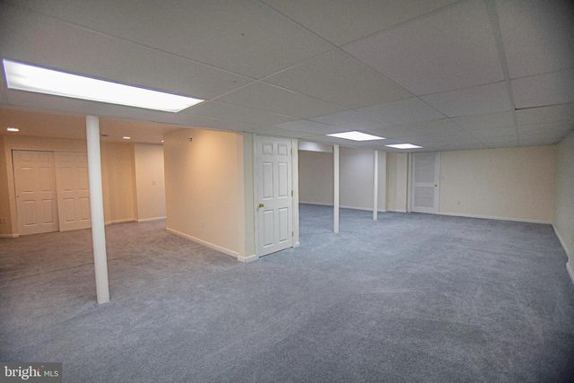 11 COLTS RUN RD, Princeton, NJ 08540