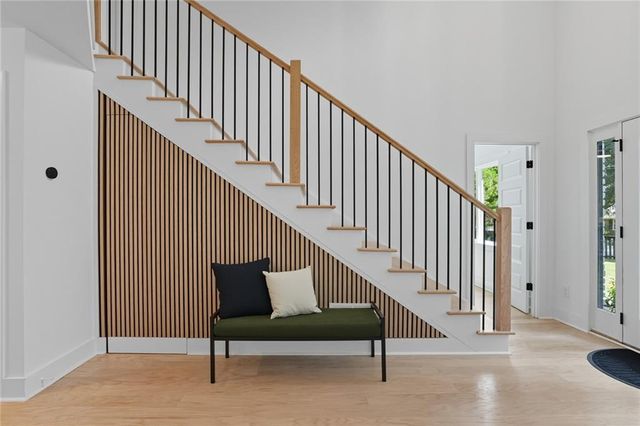 2201 Edgemore, Atlanta, GA 30316