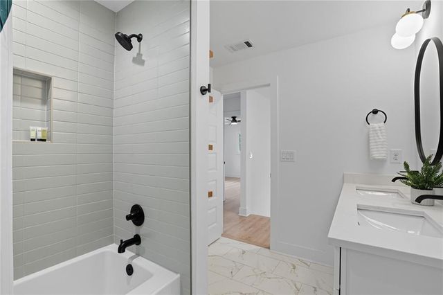 2201 Edgemore, Atlanta, GA 30316