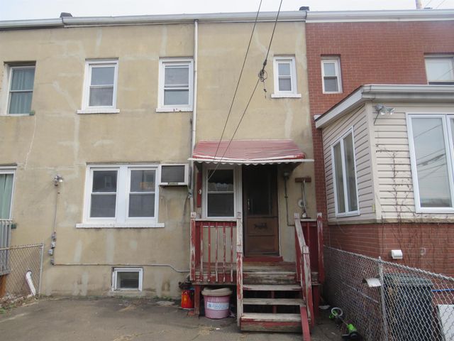56 EAST 14TH ST, Bayonne, NJ 07002