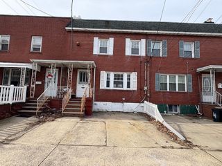 56 EAST 14TH ST, Bayonne, NJ 07002