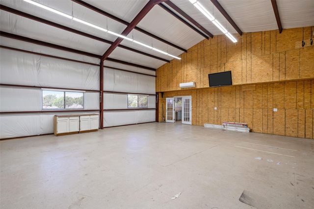 149 Sunrise CIR, Liberty Hill, TX 78642