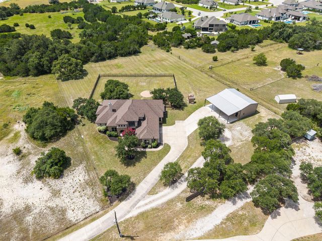 149 Sunrise CIR, Liberty Hill, TX 78642